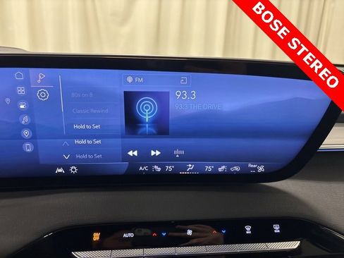 Used 2025 Buick Enclave Preferred image 21