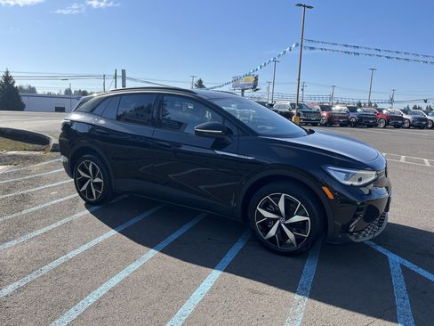 Used 2023 Volkswagen ID.4 Pro S image 7