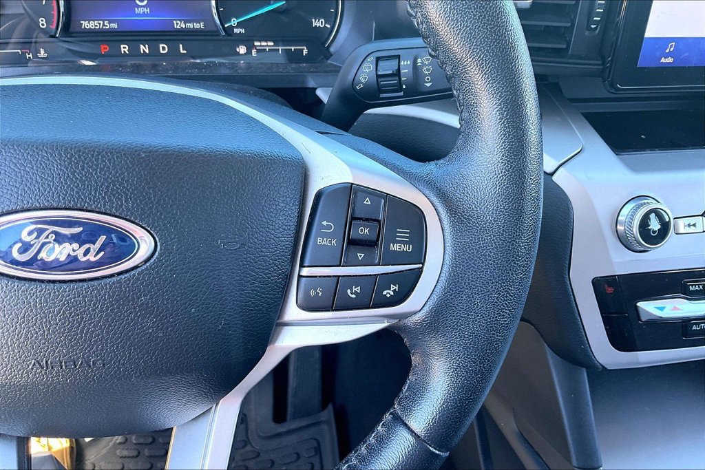 Used 2023 Ford Explorer XLT RWD image 12