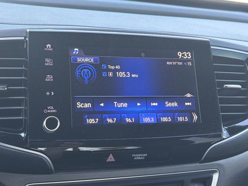 Used 2023 Honda Ridgeline RTL image 13