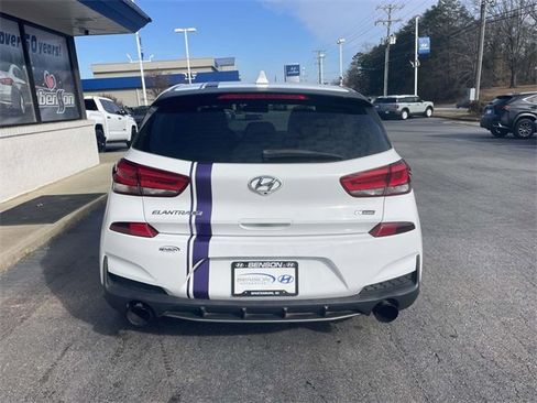 Used 2019 Hyundai Elantra GT N Line image 5