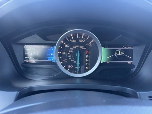 Used 2015 Ford Explorer XLT w/ Equipment Group 202A image 22