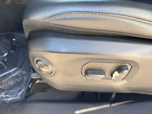 Used 2024 Jeep Wrangler Sahara w/ Technology Group image 9