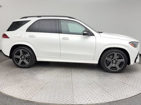 Used 2024 Mercedes-Benz GLE 450 4MATIC image 9