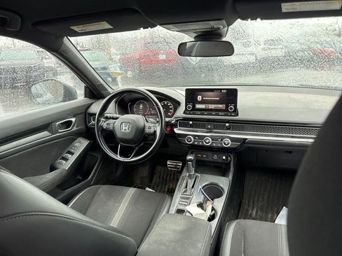 Used 2023 Honda Civic Sport image 12