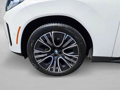 Used 2026 BMW X3 xDrive30i w/ Convenience Package AWD/4WD image 18