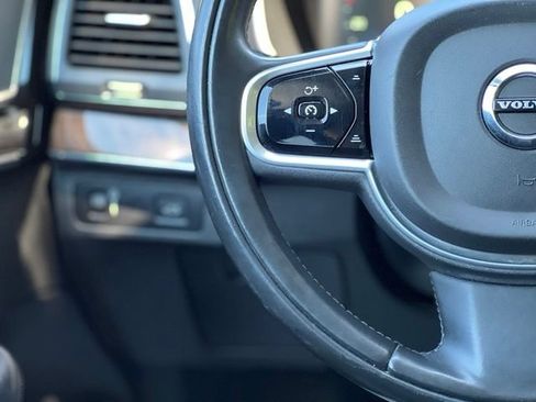 Used 2018 Volvo XC90 T6 Momentum w/ Momentum Plus Package AWD/4WD image 35