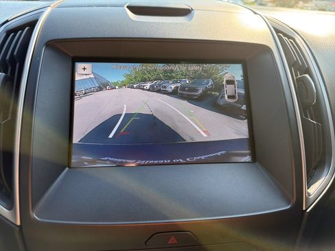 Used 2018 Ford Edge SEL w/ Equipment Group 201A FWD image 20