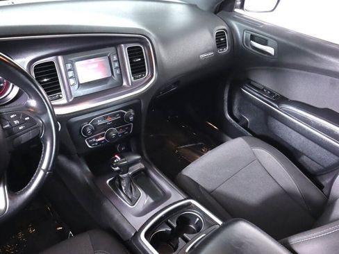 Used 2016 Dodge Charger SE w/ Popular Equipment Group RWD image 26