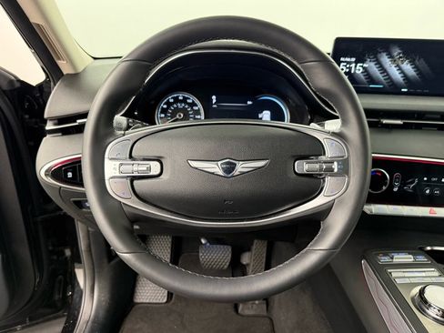 Used 2025 Genesis GV70 2.5T Advanced w/ Advanced Package image 20