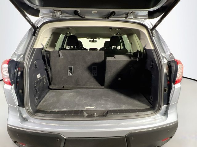 Used 2020 Subaru Ascent Premium w/ Convenience Package AWD/4WD image 17