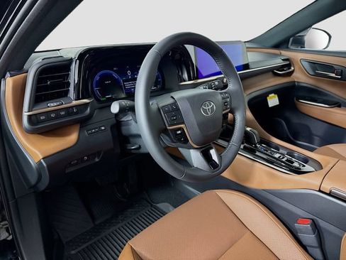 New 2026 Toyota Crown Signia AWD/4WD image 18
