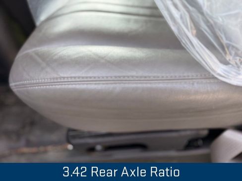 Certified 2023 GMC Savana 2500 w/ Driver Convenience Package image 18