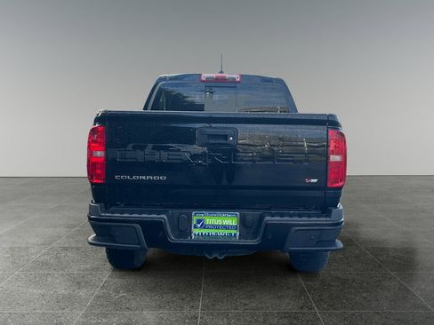 Used 2022 Chevrolet Colorado Z71 w/ Z71 Midnight Edition AWD/4WD image 7