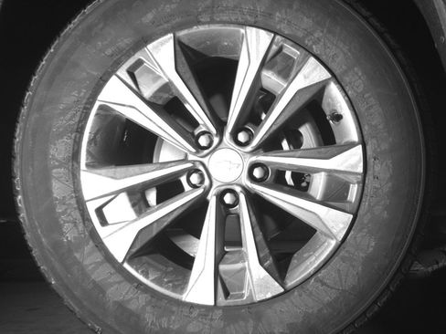 Used 2025 Chevrolet Equinox LT image 13