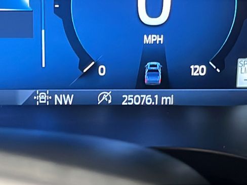 Used 2024 Ford F150 Lariat AWD/4WD image 37
