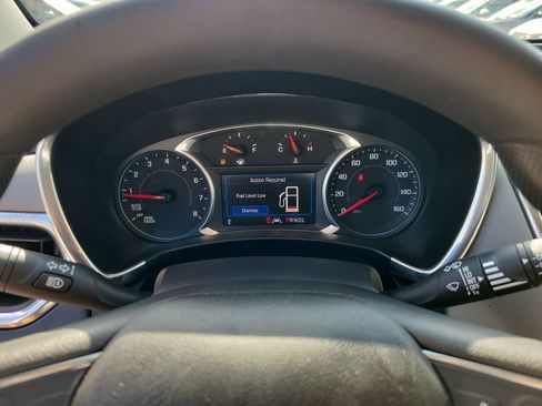 Used 2021 Chevrolet Equinox LT FWD image 21