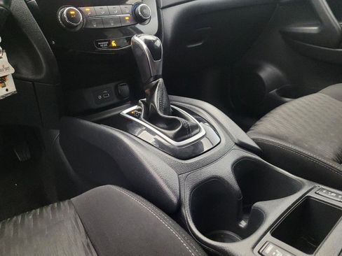Used 2020 Nissan Rogue S w/ Special Edition Package image 26