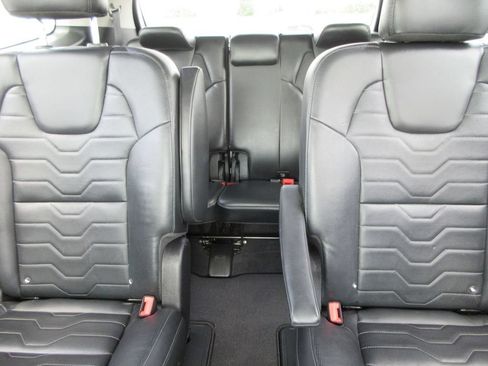 Used 2021 Kia Telluride SX w/ SX Prestige Package AWD/4WD image 21