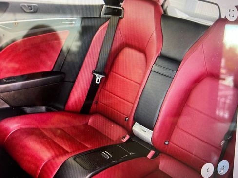 Used 2016 Mercedes-Benz E 400 Cabriolet image 4