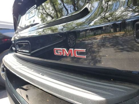New 2026 GMC Yukon Denali w/ Sun & Power Step Package AWD/4WD image 7