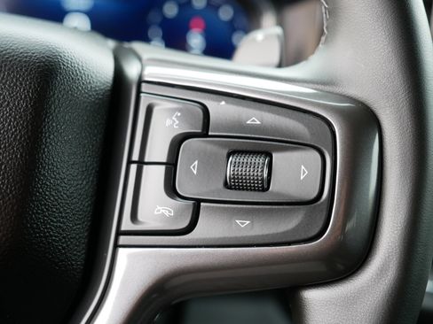 Certified 2024 Chevrolet Silverado 1500 High Country w/ Technology Package image 29