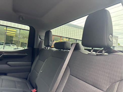 Used 2023 Chevrolet Silverado 1500 LT AWD/4WD image 23