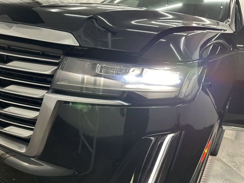 Used 2021 Cadillac Escalade Premium Luxury Platinum image 35