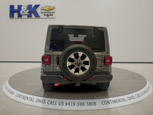 Used 2020 Jeep Wrangler Unlimited Sahara w/ Dual Top Group AWD/4WD image 5