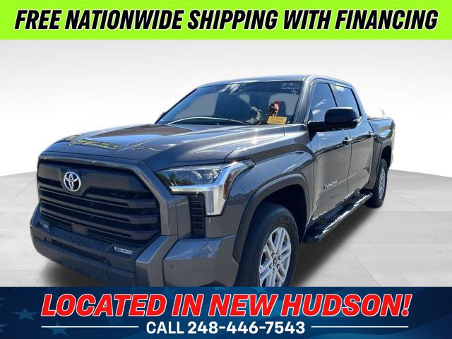 Used 2024 Toyota Tundra SR5 w/ SR5 Convenience Package AWD/4WD image 1