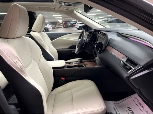 New 2026 Lexus RX 350 image 25