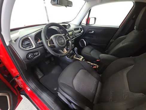 Used 2015 Jeep Renegade Latitude w/ Cold Weather Group AWD/4WD image 13