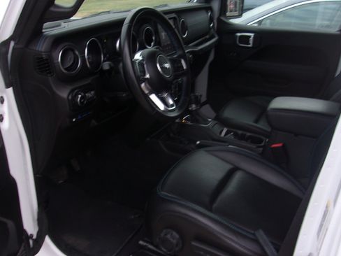 Used 2021 Jeep Wrangler Unlimited Rubicon 4xe w/ Safety Group image 3