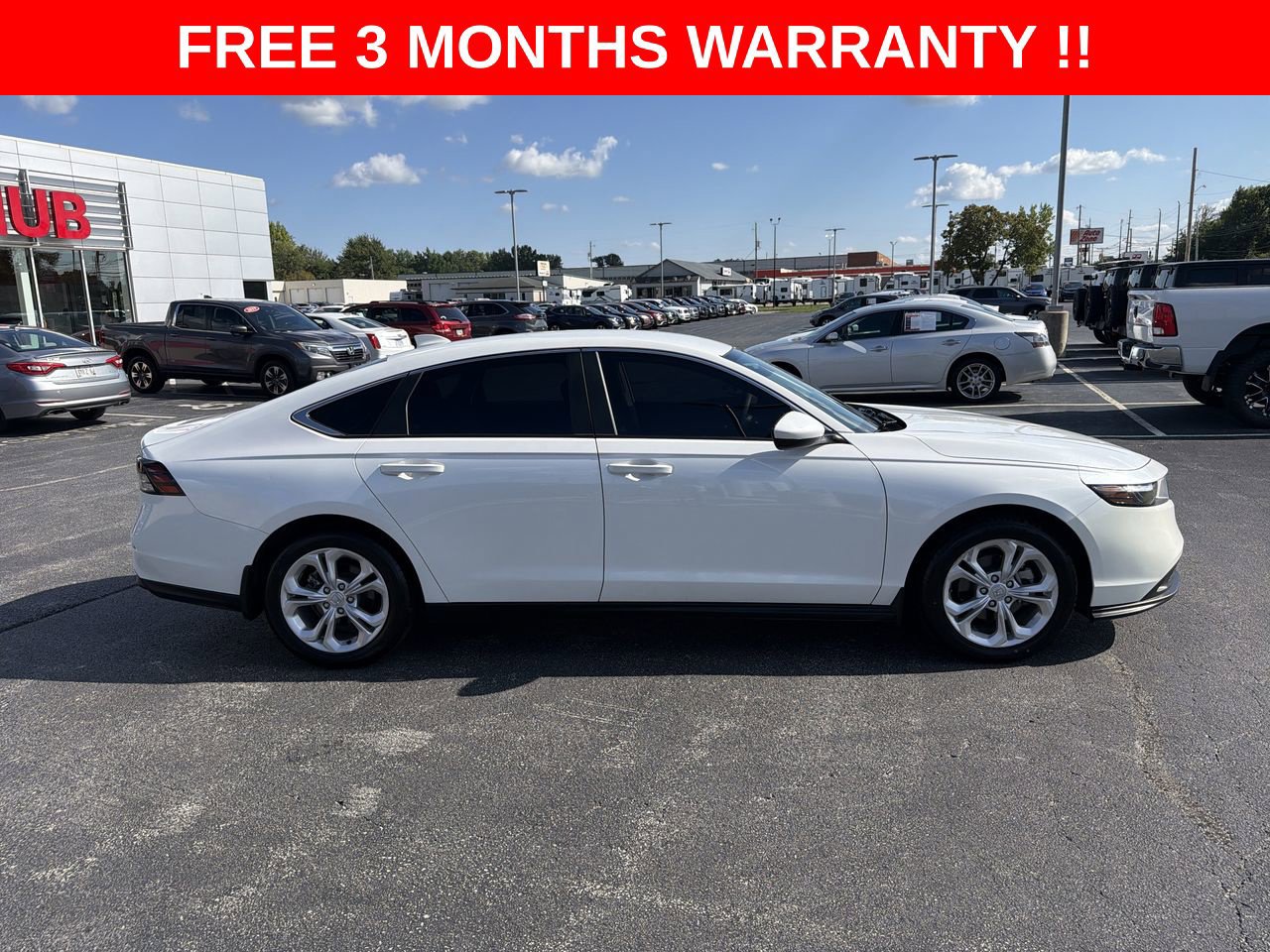 Used 2025 Honda Accord LX image 30