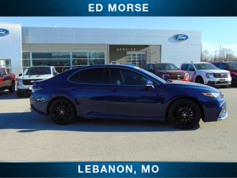 Used 2024 Toyota Camry XSE w/ Navigation Package image 5