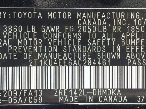 Used 2010 Toyota Matrix image 28