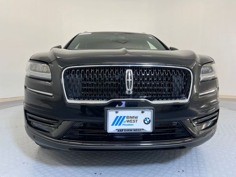 Used 2020 Lincoln Nautilus Reserve w/ Equipment Group 201A image 6