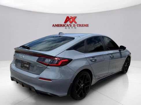 Used 2024 Honda Civic Sport image 6