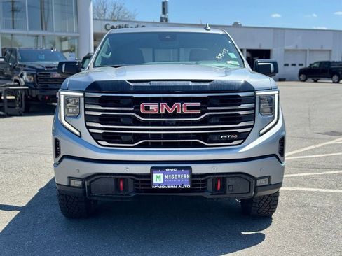 New 2026 GMC Sierra 1500 AT4 w/ AT4 Premium Package AWD/4WD image 9