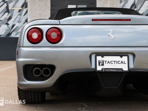 Used 2005 Ferrari 360 Spider image 15