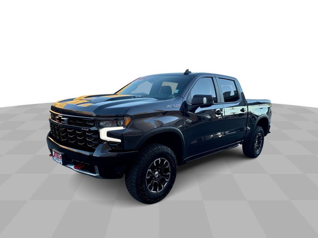 Used 2023 Chevrolet Silverado 1500 ZR2 w/ Technology Package AWD/4WD image 4