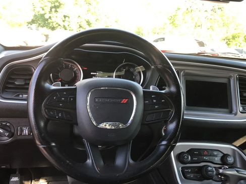 Used 2020 Dodge Challenger R/T image 14