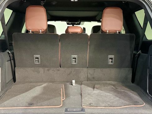 New 2026 Lincoln Navigator L Reserve AWD/4WD image 33