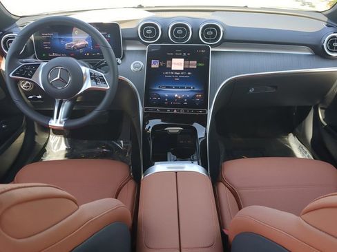Used 2025 Mercedes-Benz C 300 Sedan image 14