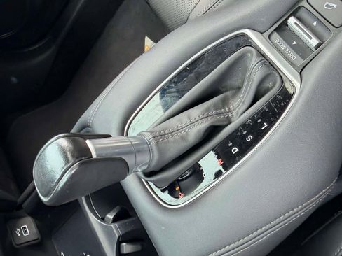 Used 2023 Honda HR-V EX-L image 20