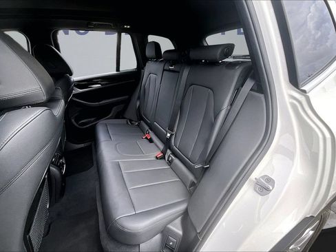Used 2019 BMW X3 xDrive30i w/ Driving Assistance Package AWD/4WD image 22