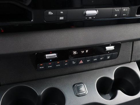 New 2025 Mercedes-Benz Sprinter 2500 image 34