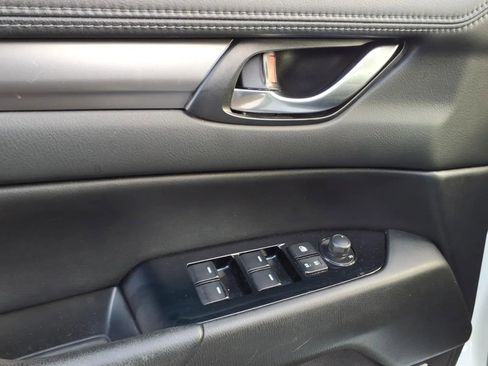 Used 2019 MAZDA CX-5 Touring image 24