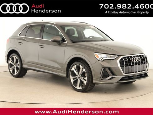 Used 2020 Audi Q3 2.0T Premium Plus w/ Premium Plus Package image 1