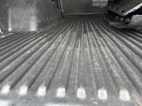 Used 2019 Chevrolet Silverado 1500 Custom Trail Boss w/ Custom Convenience Package image 9